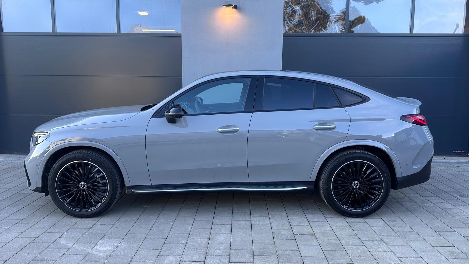 GLC 300 d alpingrau