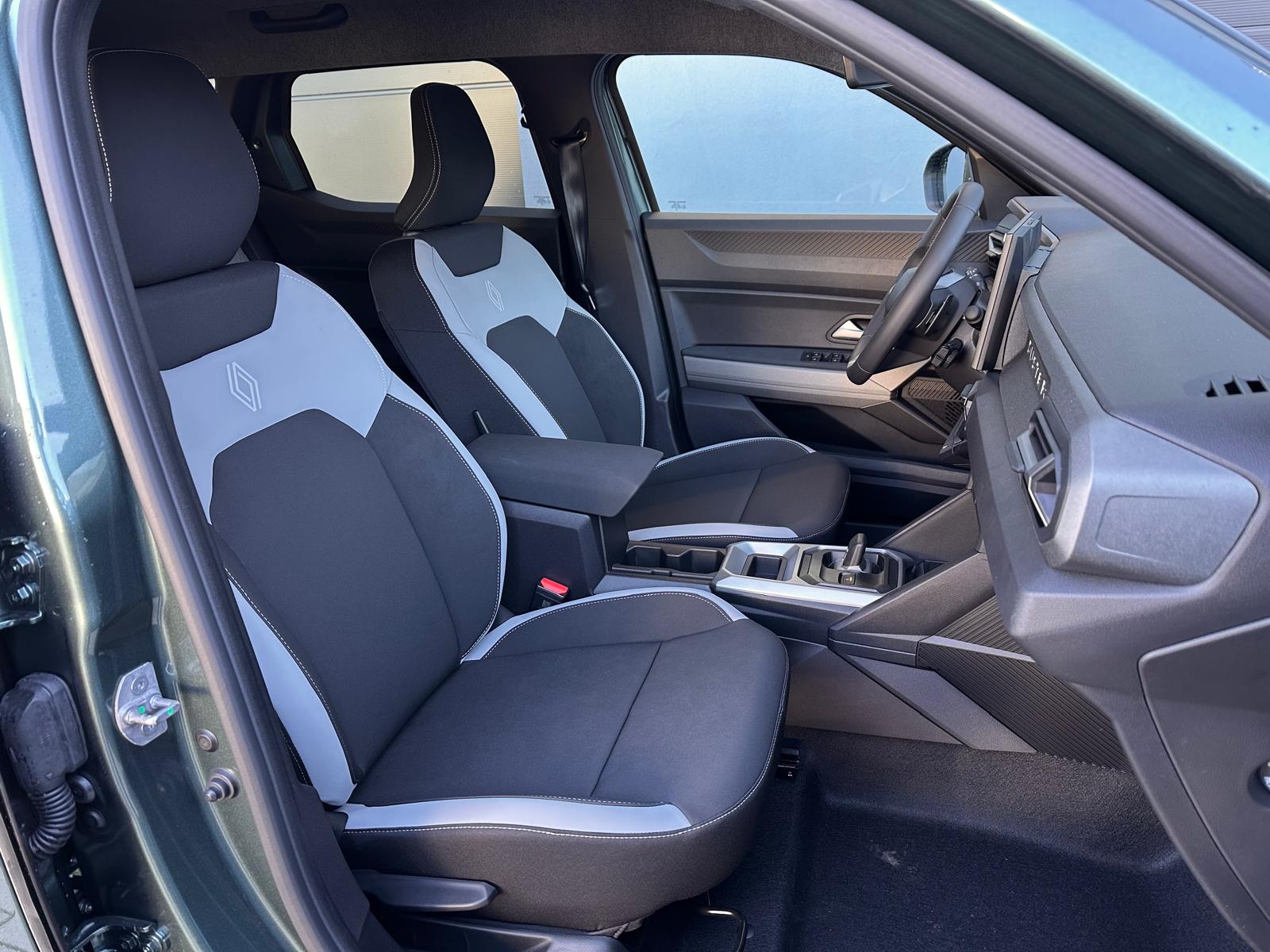 RENAULT DUSTER 2025